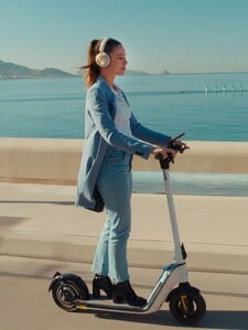 Une femme aujourd'hui