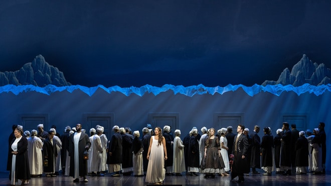 La Somnambule (MET)